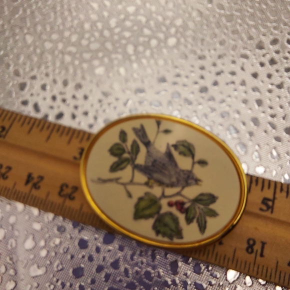 Vintage Barlow Etched Bird Brooch, GC & Attractive. - Picture 7 of 13